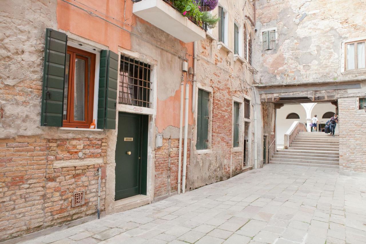 Appartamento Piera Rossa Veneza Exterior foto